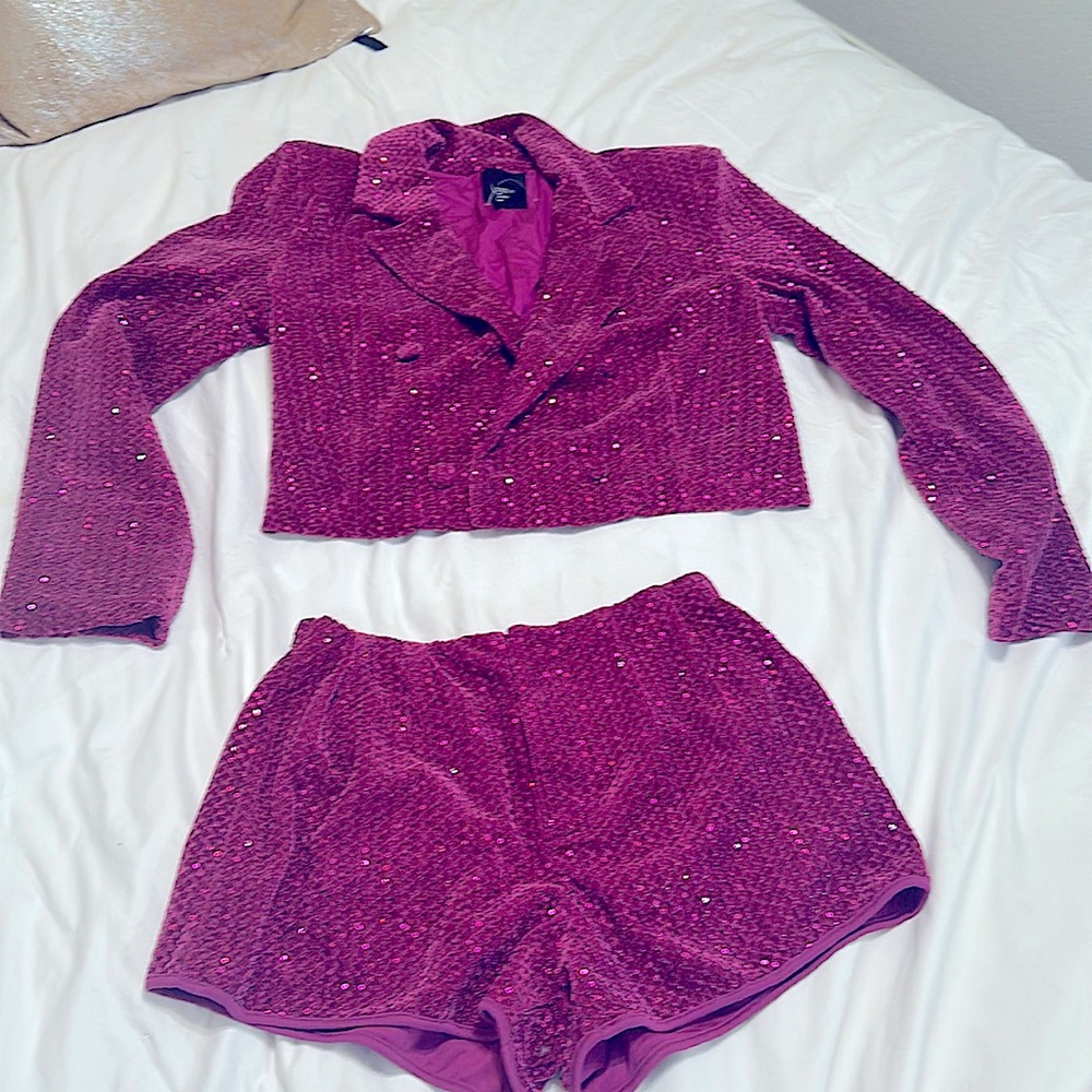 Super cute outfit!!!